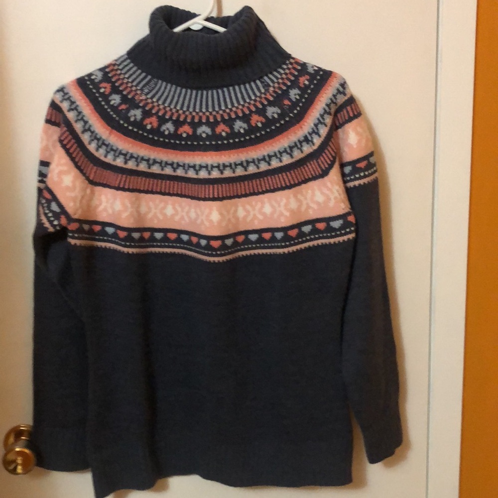 Atlas for Women Turtleneck Sweater